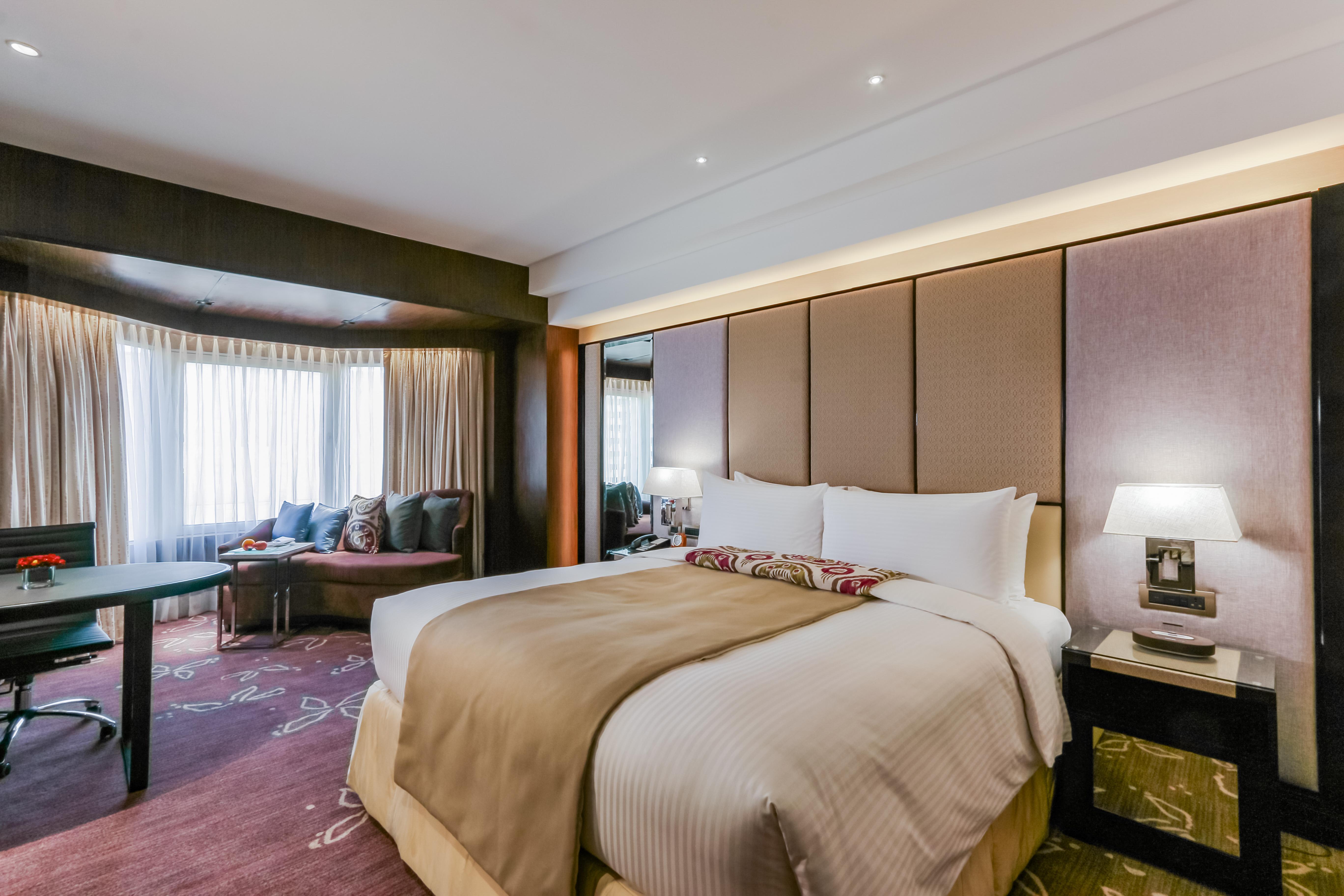 DIAMOND HOTEL PHILIPPINES, MANILA