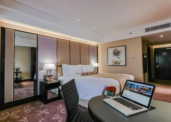 Diamond Philippines Hotel 5*